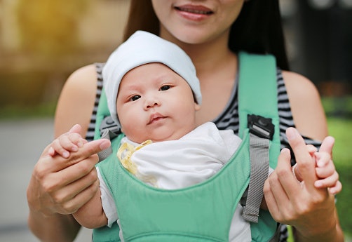 Adjustable Waist and Shoulder Straps Ensure A Snug, Customized Fit