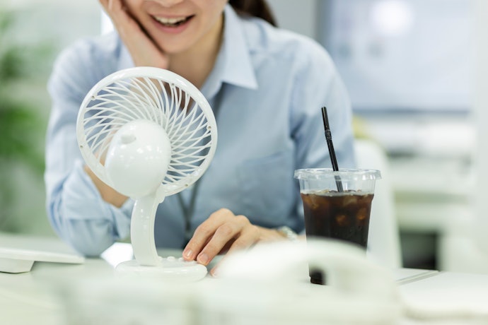 For Personal Use at Your Desk: Choose a Rechargeable Table Fan