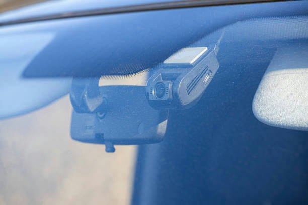 Pick an Ammonia-Free Glass and Lens Cleaner for Dash Cams and Interior Glass
