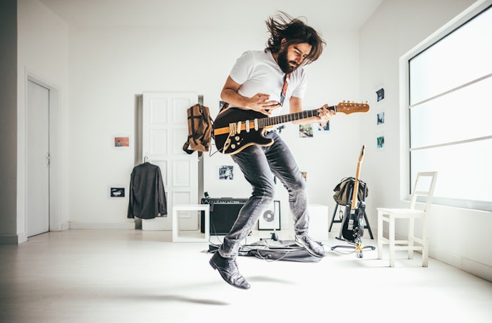 Choose a Full-Size Guitar (39–40 Inches) for Teens and Adults