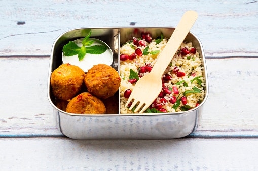 Pick Stainless Steel for Its Durability and Eco-Friendliness