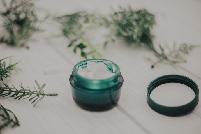 Potted Lip Scrubs for Easy Access to Product