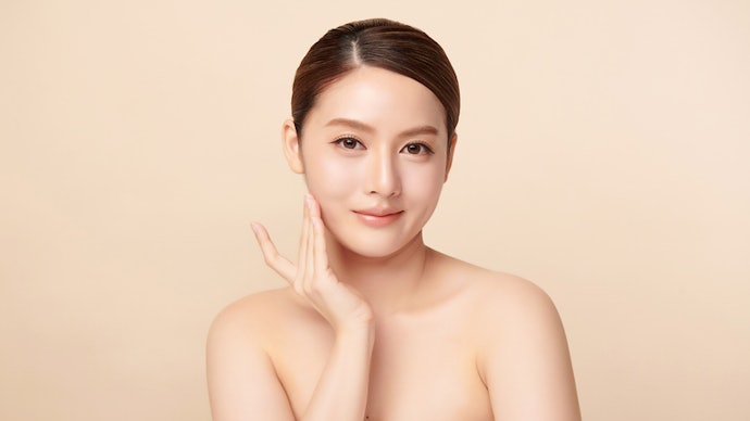 For Oily or Acne-Prone Skin: Use 1–5% Sodium Ascorbyl Phosphate or Lightweight L-Ascorbic Acid Serums