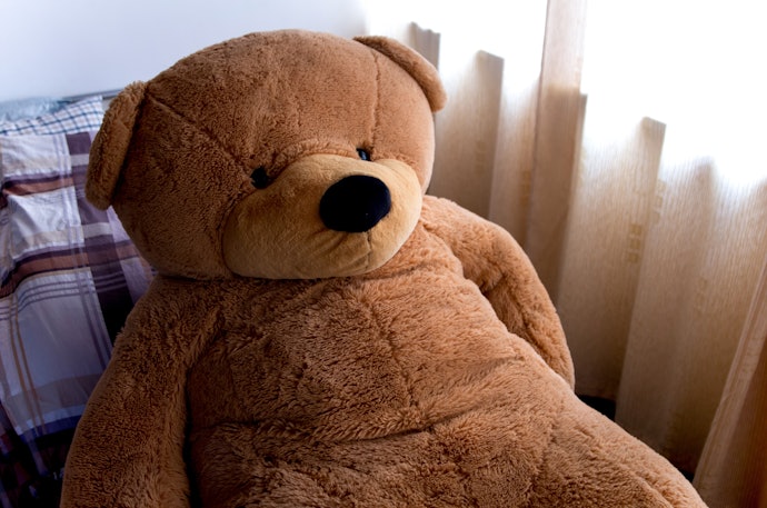 Choose Jumbo or Life-Sized Teddy Bears to Make a Statement