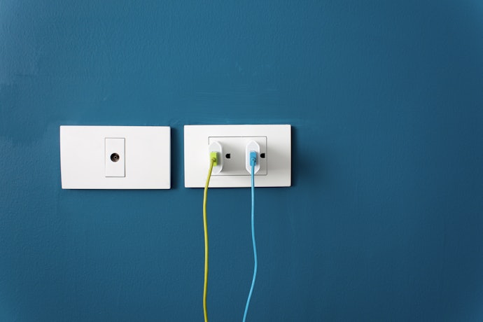 Voltage Regulation Works in Tandem With Amperage Control
