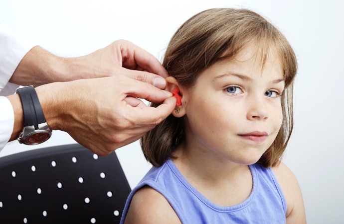 Wax Earplugs Mold Into Your Ears Perfectly
