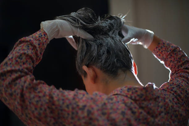 Shampoo Dyes Do Not Require Mixing and Are Easy to Apply