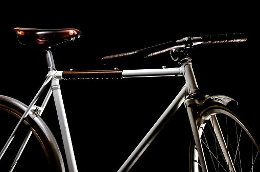 Steel or Titanium Frames Prioritize Durability and Long-Term Use