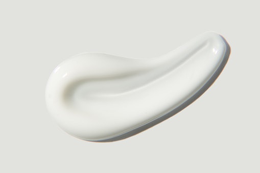 Cream Whitening Body Washes Are Gentle and Nourishing