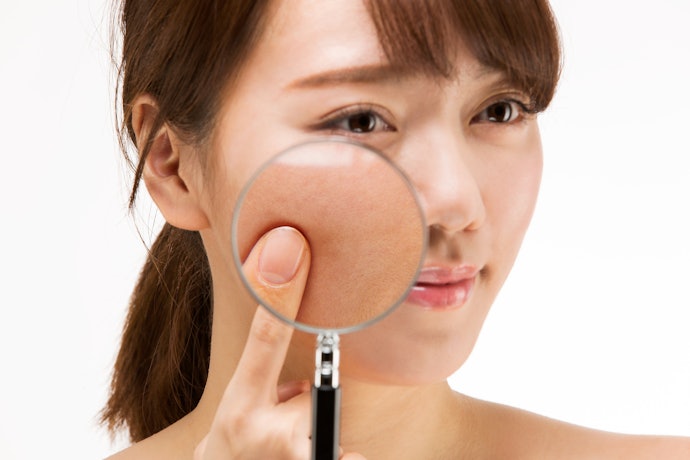 To Control Sebum and Refine Pores: Niacinamide, Zinc PCA, and Green Tea
