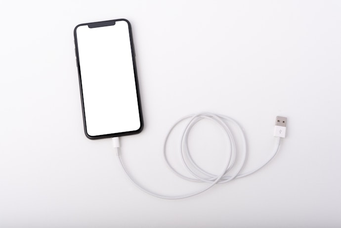 Get Authentic Apple Lightning Cables for the Best Compatibility
