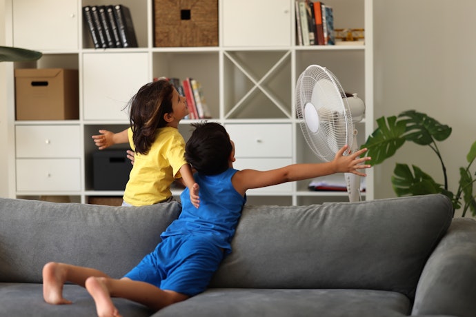 Homeowners and Renters: Prioritize Units That Can Run Fans, Routers, and Small Appliances