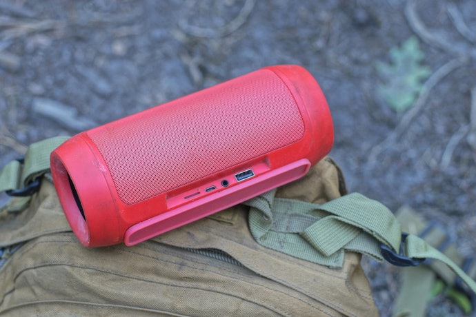 Choose Lightweight Models Under 700G for Easy Carrying