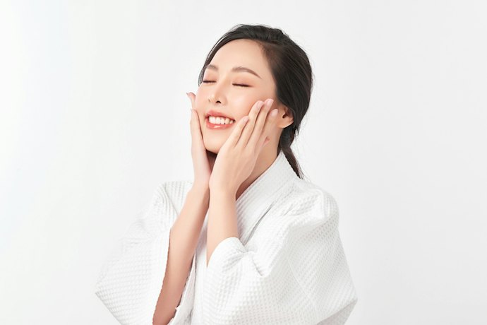 For Combination Skin: Opt for a Balanced, Dual-Action Local Primer