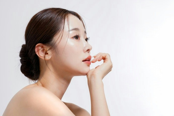Dewy Finishes Give Skin a Radiant, Glowy Look