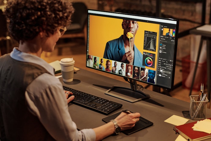 For PC Performance and Editing: Go With DisplayPort for Stability and High-Resolution Output