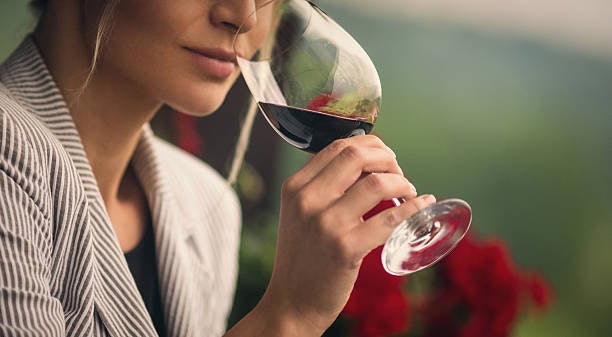 Observe Its Aroma and Mouthfeel: It Should Have Ripe Fruit Scents and a Velvety Mouthfeel
