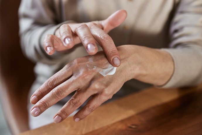 For Sagging or Aging Skin: Look for Firming and Lifting Collagen Lotions
