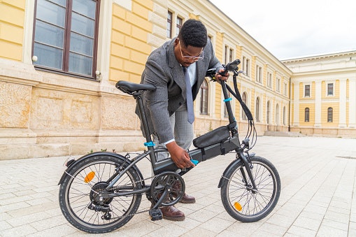 Enhance E-bike Responsiveness Through Mid-Drive Motors