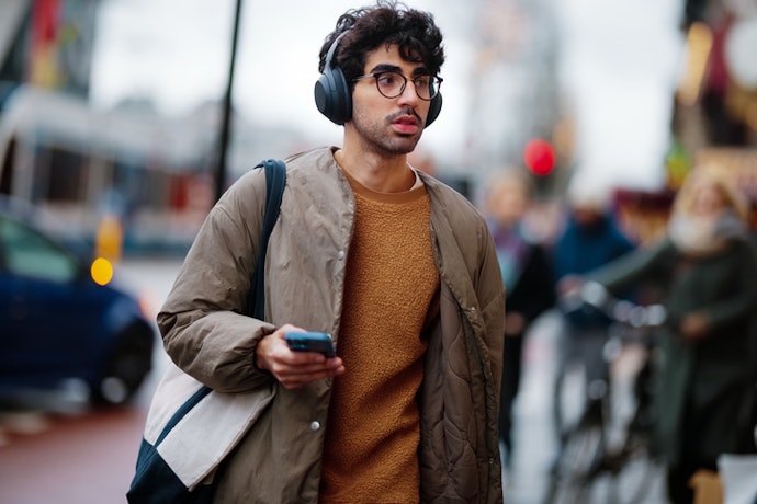 Premium Sony Models (WH- and WF-1000X Series) for Flagship Sound and Noise Cancellation