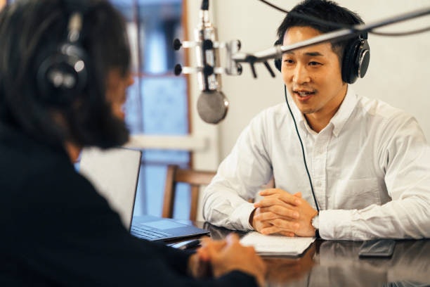 Figure-8: For Face-To-Face Interviews or Stereo Recording