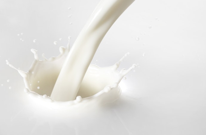 Milk Brightens the Skin Tone