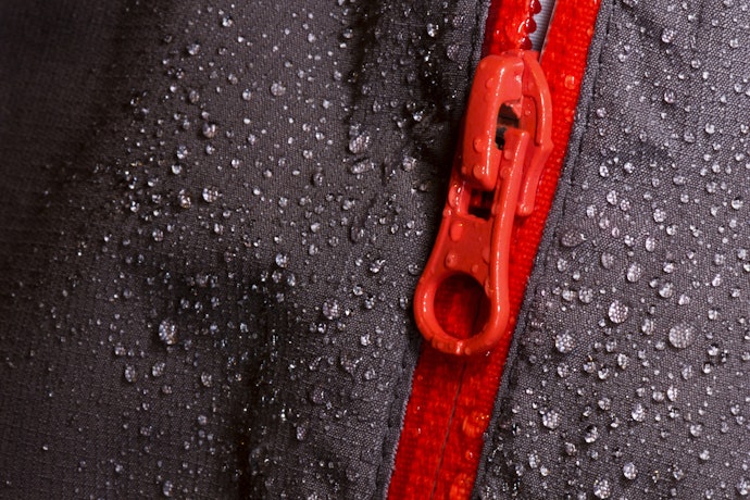 A Waterproof Zipper Is 100% Effective
