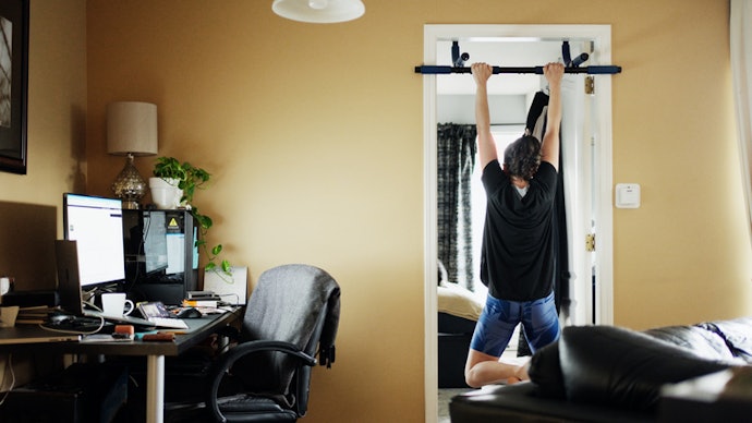 Doorway Pull-Up Bars: For Small Spaces, Damage-Free Installation, and Budget-Friendly Setups