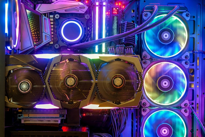 Ensure Components Have Durable Motherboards and Advanced Cooling Systems