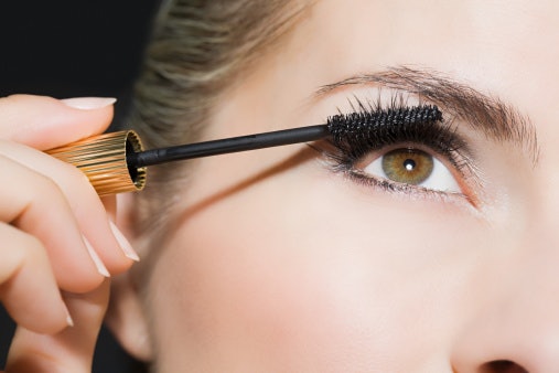 Add Intensity to Thin Lashes With Volumizing Formulas