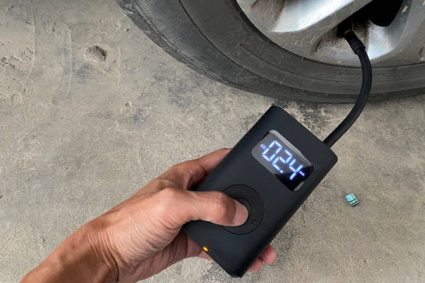 A Digital Display Can Provide Vital Tire Inflation Data Clearly