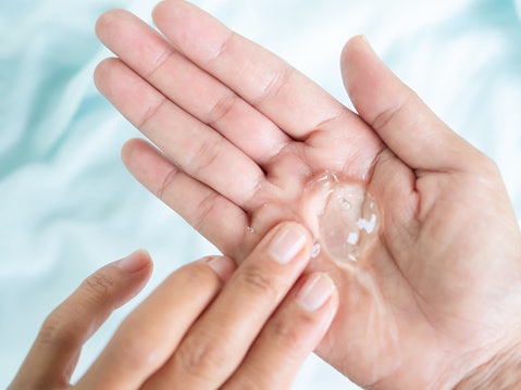 Start With a Low-pH Face Wash to Control Oil and Clear Pores
