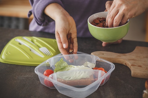 Get Non-Insulated Lunch Boxes for Food That Doesn't Require Heat