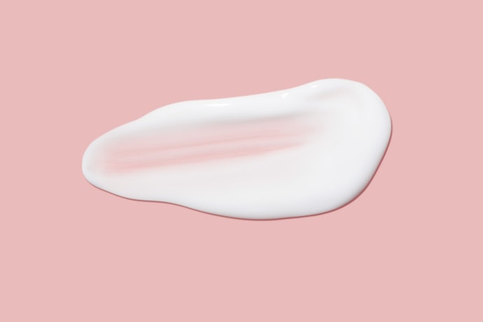 Select a Hydrating Facial Wash That Retains Moisture