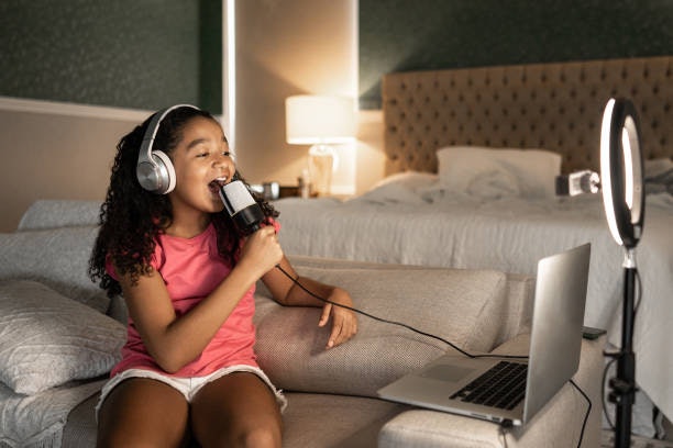 USB: Best for Beginners—Just Plug Into Your Laptop or Phone and Record