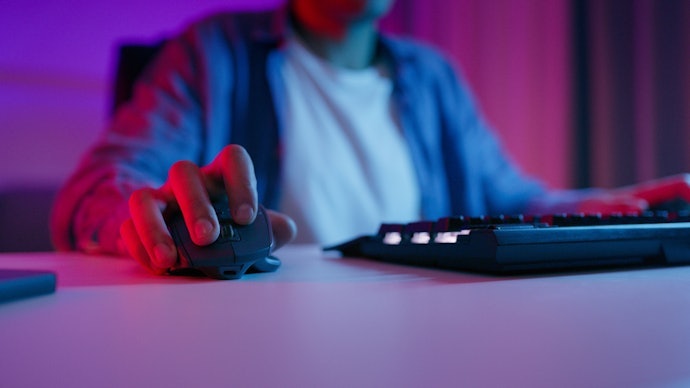Adjustable DPI for Instant Sensitivity Control Across Games