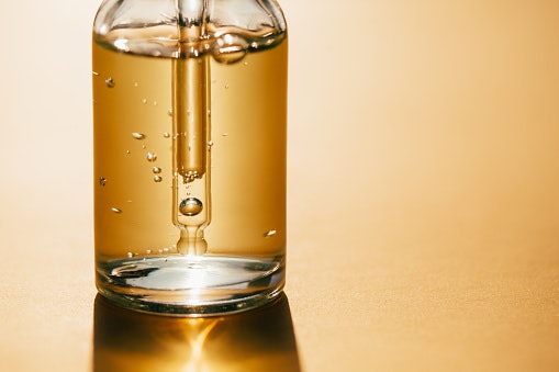 Get Stronger Lashes With Vitamin E