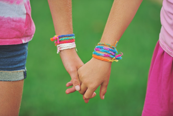 For a Lightweight Option, Go for Yarn or Plastic Beads