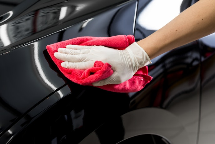 Carnauba Waxes Give a Deeper Shine and Color Tone