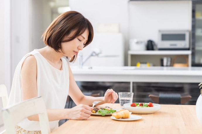 For Those With Low Appetite: B-Complex Vitamins Support Hunger and Daily Energy