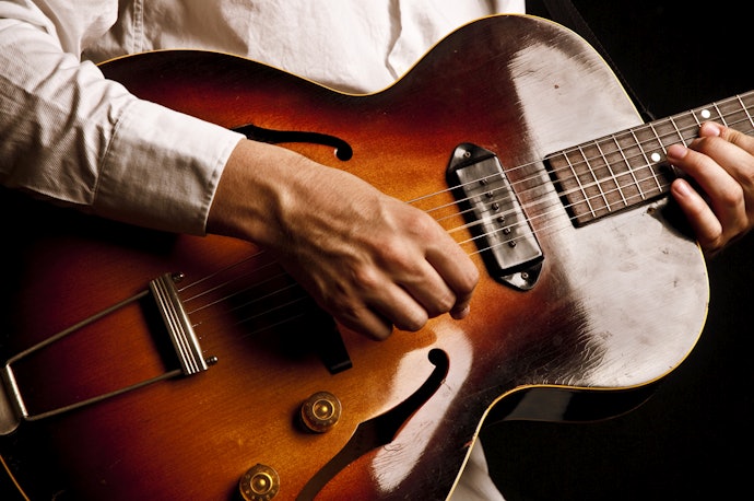 Nickel-Plated and Chrome Strings for a Warmer Sound