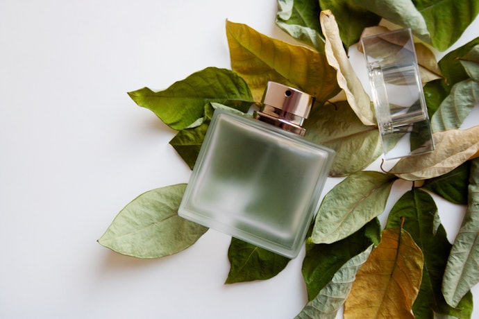 Base Notes Provide Depth and Richness To the Fragrance