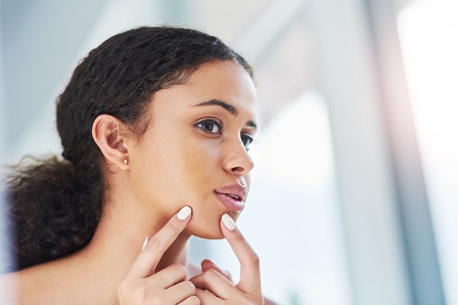 Combination Skin: Pick Ones With AHA and BHA, Avoid Those That Contain Alcohol