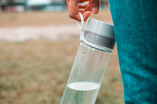 Tumblers With Handles Are Easy to Carry