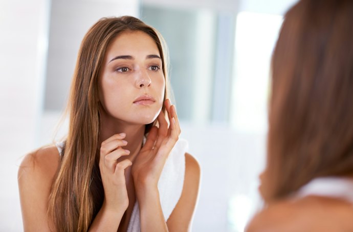 Dull Skin: Choose Anti-aging Serums With Green Tea Extract
