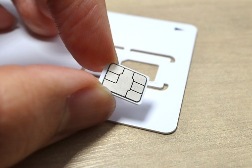 Use Multi-Cut Physical SIMs for Compatibility With Most Phones