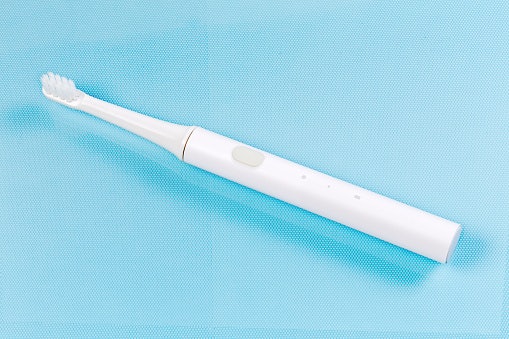 Battery Operated Toothbrushes Are Affordable and Are a Great Way to Transition From Manual Toothbrushes