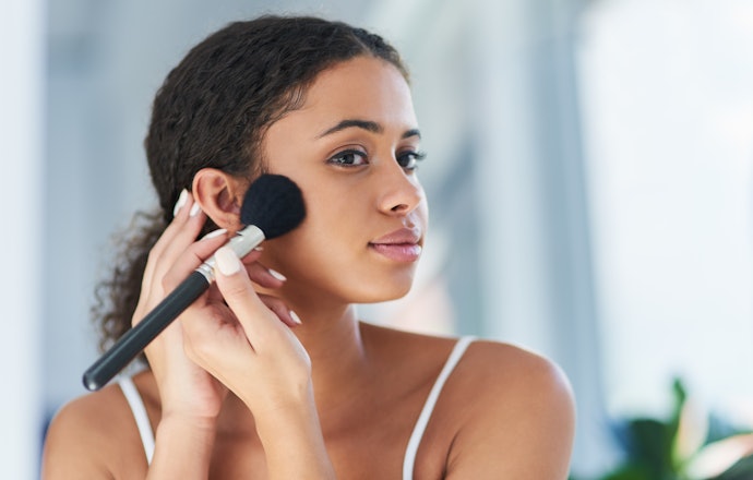 For Dry Skin, Choose Ones With Hydrating Ingredients Like Hyaluronic Acid