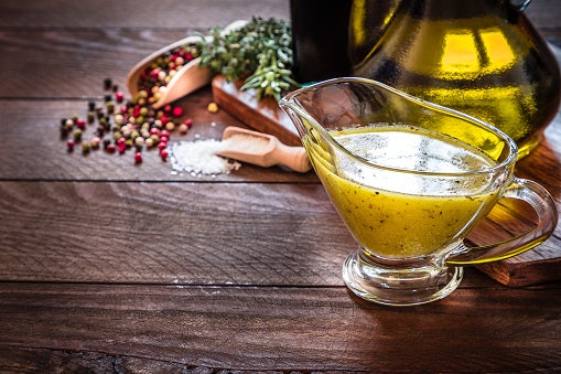 If You Prefer Something Tangy, Go for Vinaigrette Dressings