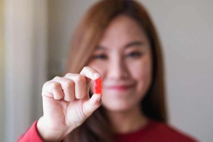 For Immunity, Gut, and Heart Support: Check for Vitamin C or Antioxidants Like Pomegranate and Beetroot Extract
